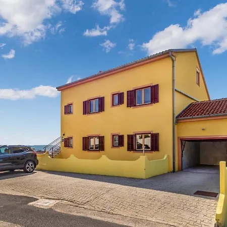 Villa With Pool Riviera