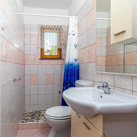 Villa With Pool Riviera