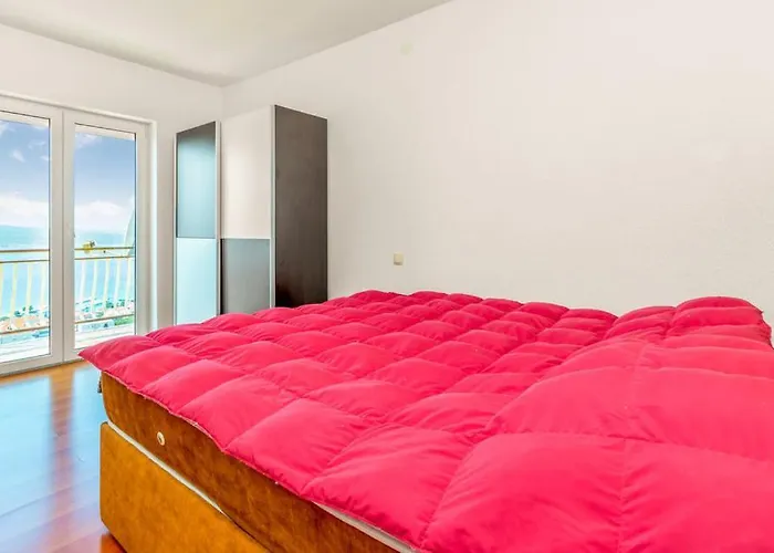 Villa With Pool Riviera *